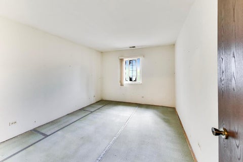 Tiny photo for 6876 W Touhy Avenue #3E, Niles, IL 60714 (MLS # 12766409)
