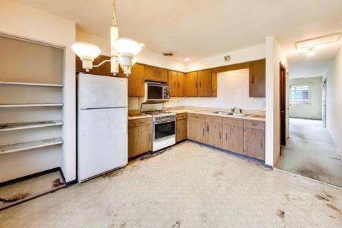 Tiny photo for 6876 W Touhy Avenue #3E, Niles, IL 60714 (MLS # 12766409)