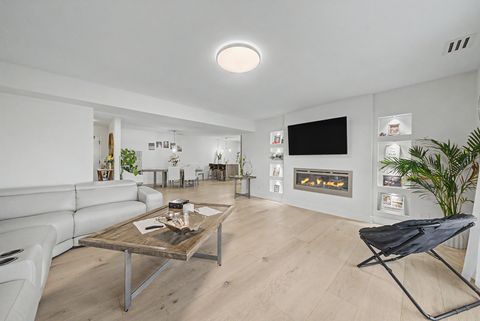 Tiny photo for 4050 Dundee Road #209, Northbrook, IL 60062 (MLS # 12619476)