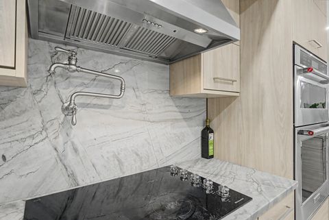 Tiny photo for 4050 Dundee Road #209, Northbrook, IL 60062 (MLS # 12619476)