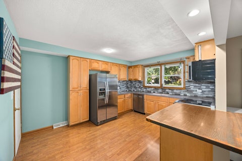 Tiny photo for 712 Spring Street, Roselle, IL 60172 (MLS # 12678537)