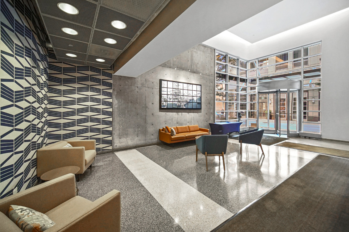 720 N Larrabee Street 1108