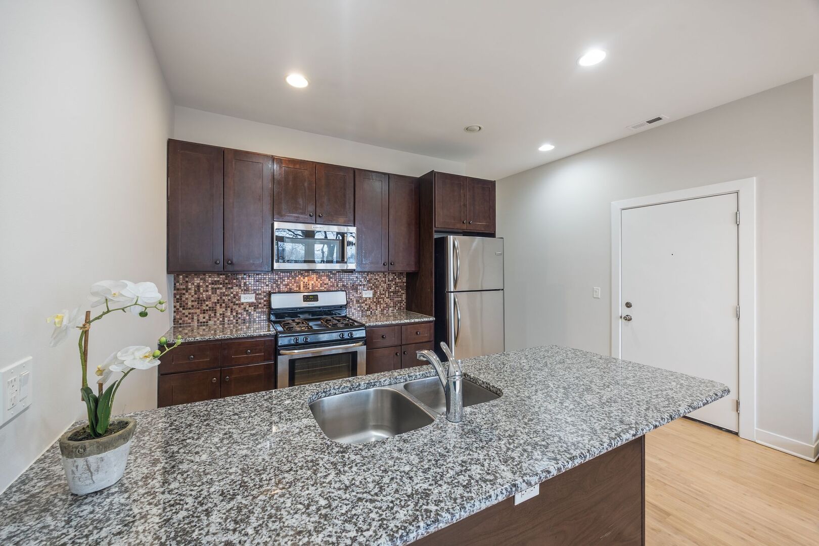 3130 W Walton Street 2