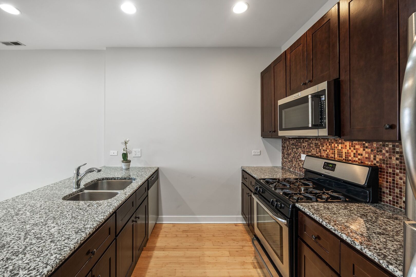 3130 W Walton Street 2