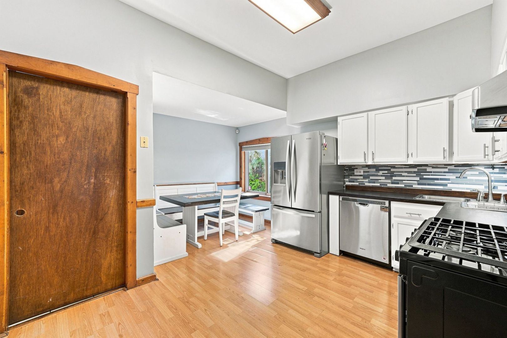 2325 W 41st Street