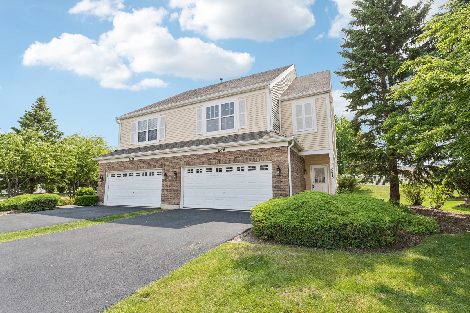 1578 Glacier Circle