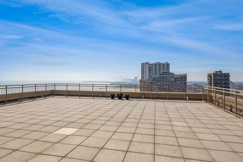 Tiny photo for 6301 N Sheridan Road #23J, Chicago, IL 60660 (MLS # 12597341)