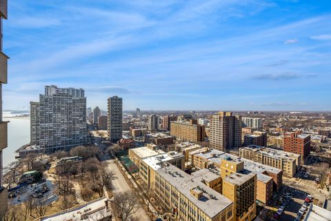 Tiny photo for 6301 N Sheridan Road #23J, Chicago, IL 60660 (MLS # 12597341)