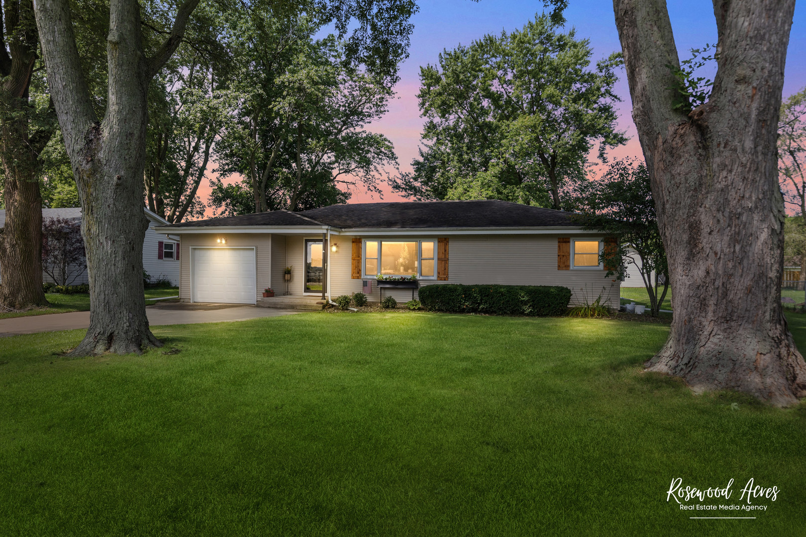 3090 River Road