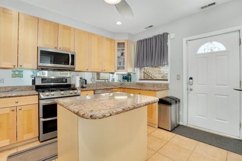 Tiny photo for 4714 S Evans Avenue #3N, Chicago, IL 60615 (MLS # 12558119)