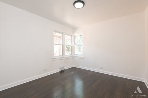 Tiny photo for 8834 S Oglesby Avenue, Chicago, IL 60617 (MLS # 12739027)
