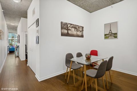 Tiny photo for 1345 S Wabash Avenue #408, Chicago, IL 60605 (MLS # 12571462)