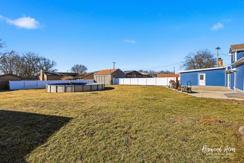 Tiny photo for 494 W Guertin Street, St. Anne, IL 60964 (MLS # 12578970)