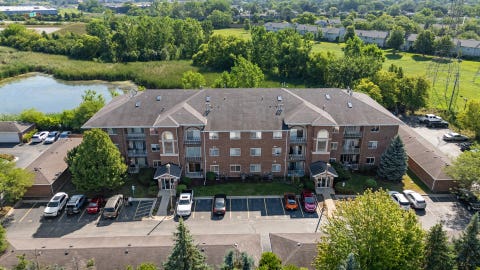 Tiny photo for 881 N Swift Road #306, Addison, IL 60101 (MLS # 12727884)