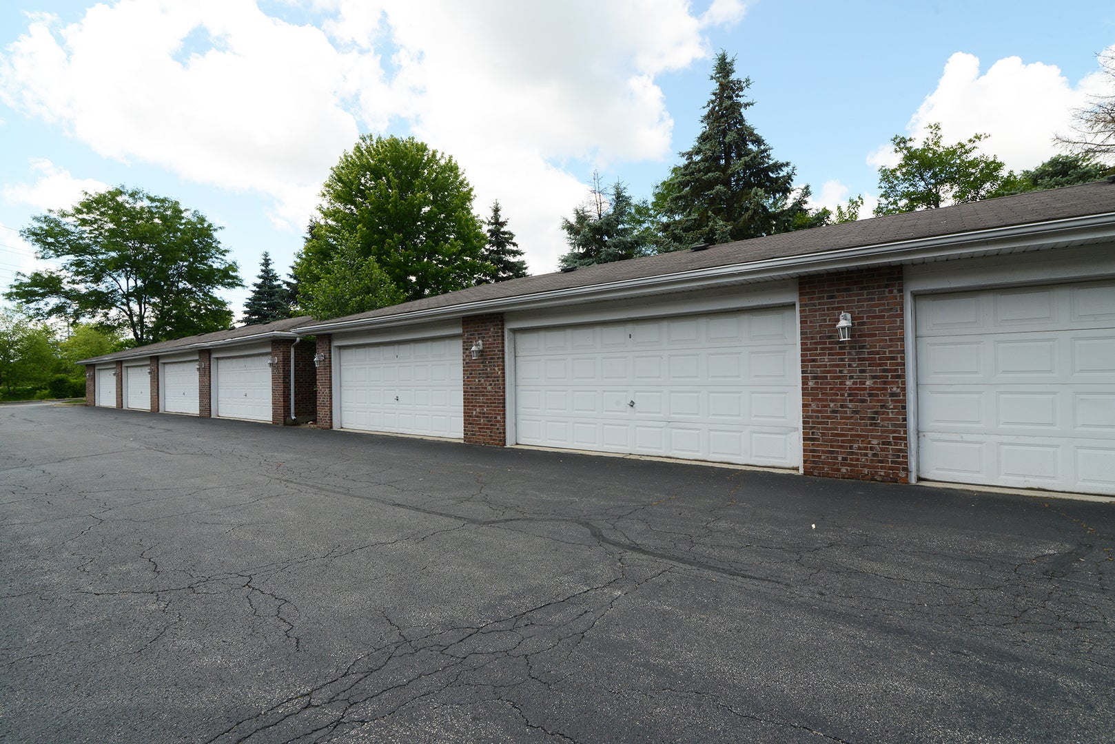 881 N Swift Road 306