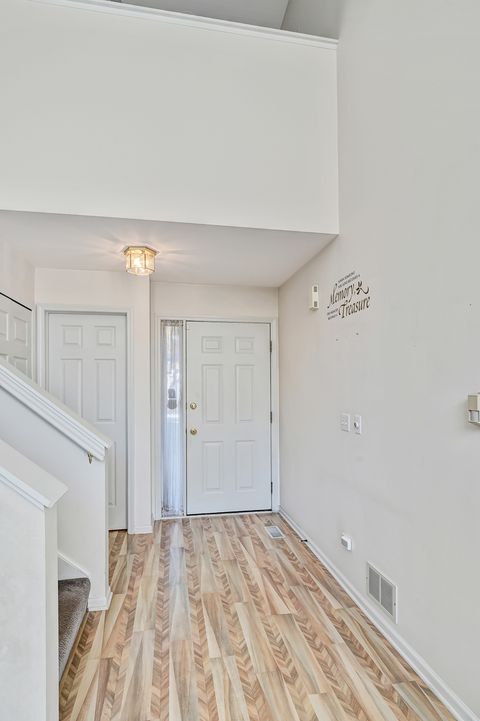 Tiny photo for 945 Willow Street, Itasca, IL 60143 (MLS # 12511159)