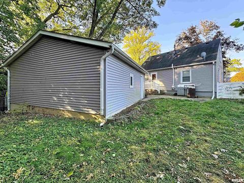 Tiny photo for 2130 10TH Street, East Moline, IL 61244 (MLS # QC4269036)