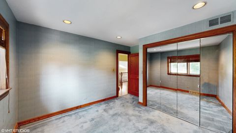 Tiny photo for 270 W Fremont Avenue, Elmhurst, IL 60126 (MLS # 12575317)