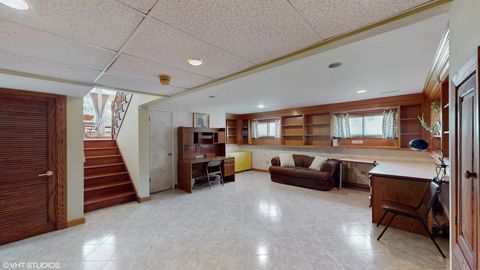 Tiny photo for 270 W Fremont Avenue, Elmhurst, IL 60126 (MLS # 12575317)