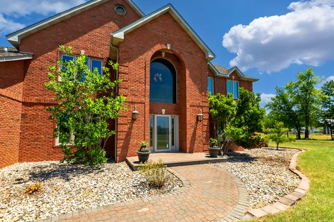 Tiny photo for 12863 Bowling Alley Road, Benton, IL 62812 (MLS # 12662614)