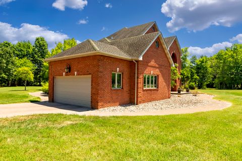 Tiny photo for 12863 Bowling Alley Road, Benton, IL 62812 (MLS # 12662614)