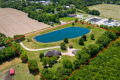 Tiny photo for 12863 Bowling Alley Road, Benton, IL 62812 (MLS # 12662614)