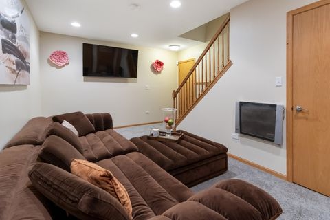 Tiny photo for 3785 W Columbus Avenue #4, Chicago, IL 60652 (MLS # 12503055)