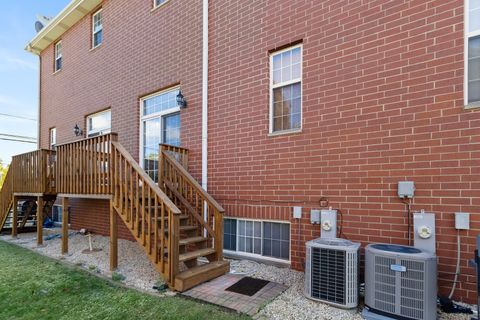 Tiny photo for 3785 W Columbus Avenue #4, Chicago, IL 60652 (MLS # 12503055)