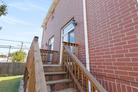 Tiny photo for 3785 W Columbus Avenue #4, Chicago, IL 60652 (MLS # 12503055)