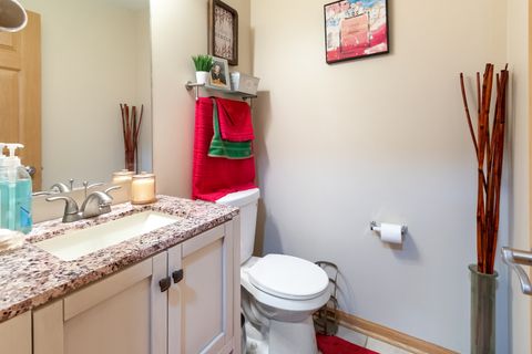 Tiny photo for 3785 W Columbus Avenue #4, Chicago, IL 60652 (MLS # 12503055)