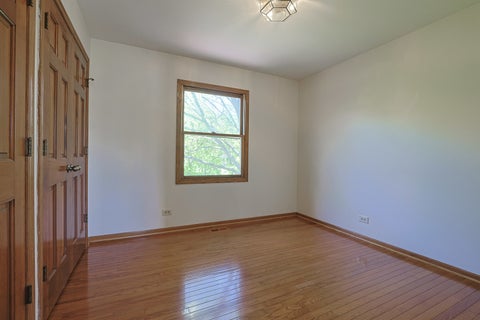 Tiny photo for 37 Mark Drive, Hawthorn Woods, IL 60047 (MLS # 12639126)