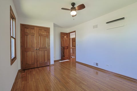 Tiny photo for 37 Mark Drive, Hawthorn Woods, IL 60047 (MLS # 12639126)