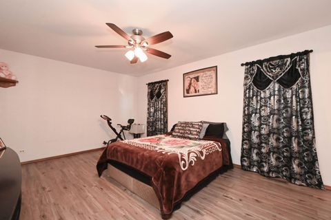 Tiny photo for 3805 Bertrand Lane, Beach Park, IL 60099 (MLS # 12624072)