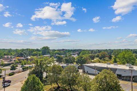 Tiny photo for 7120 N Milwaukee Avenue #702, Niles, IL 60714 (MLS # 12475507)