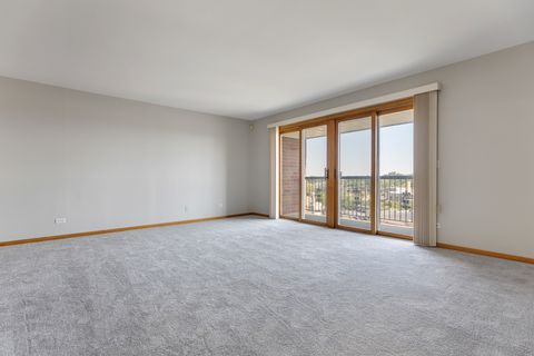 Tiny photo for 7120 N Milwaukee Avenue #702, Niles, IL 60714 (MLS # 12475507)