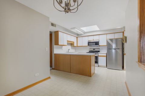Tiny photo for 7120 N Milwaukee Avenue #702, Niles, IL 60714 (MLS # 12475507)
