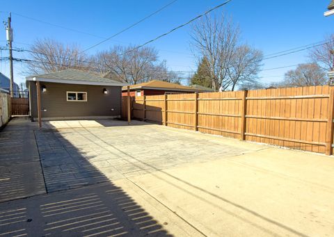 Tiny photo for 10726 S Mackinaw Avenue, Chicago, IL 60617 (MLS # 12573023)