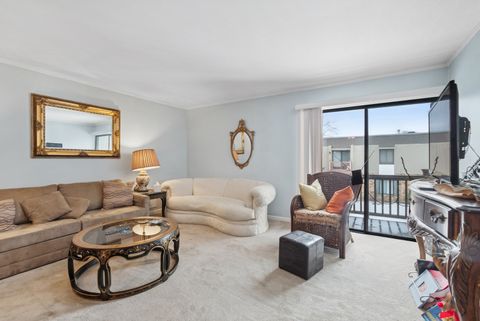 Tiny photo for 7333 Grand Avenue #204, Downers Grove, IL 60516 (MLS # 12551809)