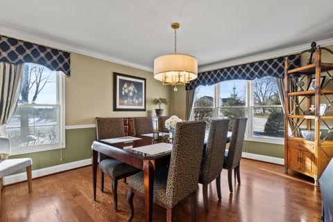 Tiny photo for 1940 Morningview Drive, Hoffman Estates, IL 60192 (MLS # 12550744)