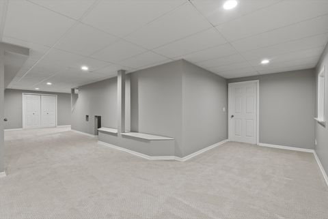 Tiny photo for 1940 Morningview Drive, Hoffman Estates, IL 60192 (MLS # 12550744)