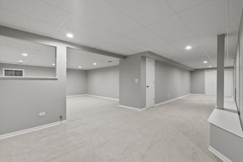 Tiny photo for 1940 Morningview Drive, Hoffman Estates, IL 60192 (MLS # 12550744)