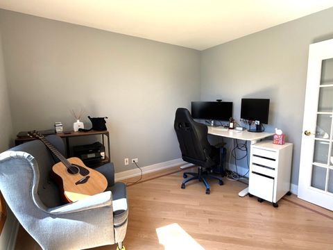 Tiny photo for 886 Saugatuck Trail, Vernon Hills, IL 60061 (MLS # 12612657)