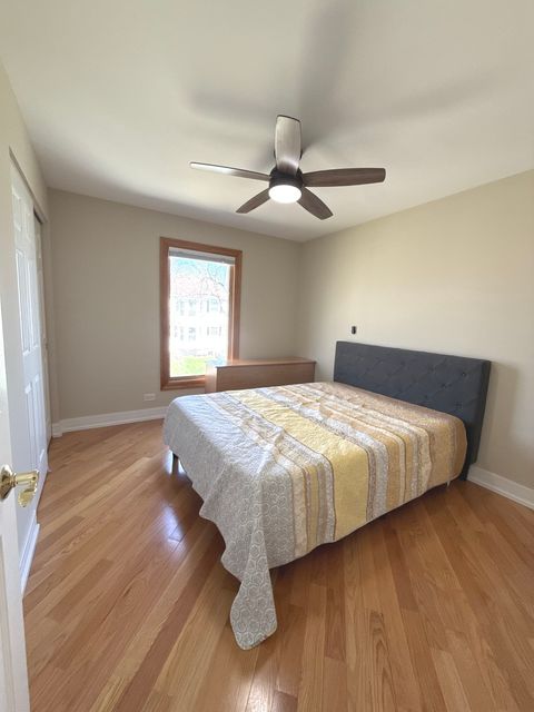 Tiny photo for 886 Saugatuck Trail, Vernon Hills, IL 60061 (MLS # 12612657)