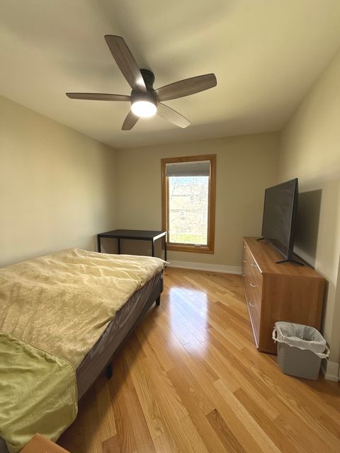 Tiny photo for 886 Saugatuck Trail, Vernon Hills, IL 60061 (MLS # 12612657)