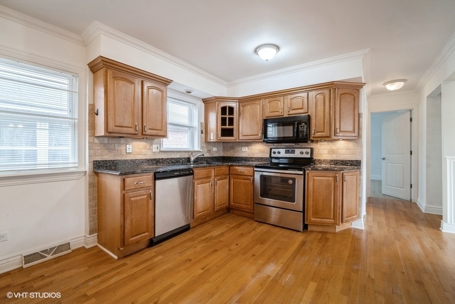 8610 W Summerdale Avenue 3N