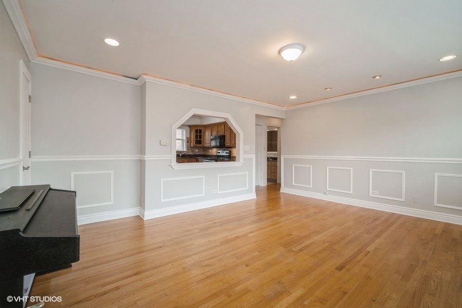 8610 W Summerdale Avenue 3N