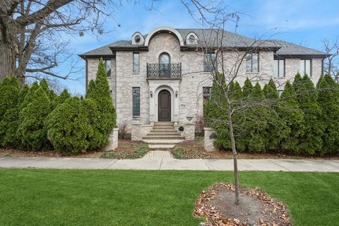 A home in Glencoe