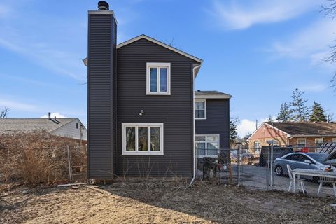 Tiny photo for 1228 Dover Court, Davenport, IA 52803 (MLS # 12581434)