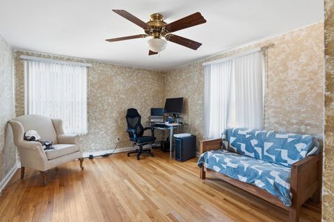 Tiny photo for 1228 Dover Court, Davenport, IA 52803 (MLS # 12581434)