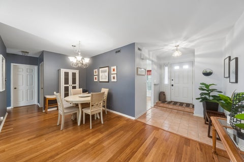 Tiny photo for 1214 Gulfstream Parkway #19B, Libertyville, IL 60048 (MLS # 12734218)